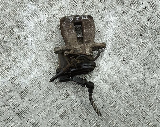 суппорт задний правый Volkswagen Passat B6 2006, 2.0 л., дизель, МКПП, красный, универсал - фото №1