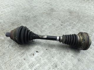 полуось передняя левая (приводной вал, ШРУС) Volkswagen Passat B6 2007, 2.0 л., дизель, МКПП, серый, универсал
