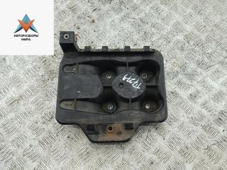 Кожух аккумулятора (короб АКБ) Volkswagen Golf 4 поколение 1999, 1.9 л., дизель, МКПП, белый, универсал