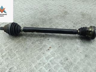 полуось передняя правая (приводной вал, ШРУС) Volkswagen Passat B6 2007, 2.0 л., дизель, МКПП, серый, универсал