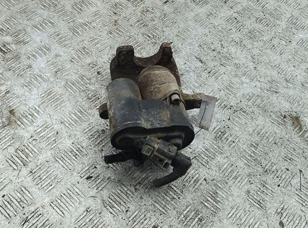 суппорт задний левый Volkswagen Passat B6 2006, 2.0 л., дизель, МКПП, красный, универсал