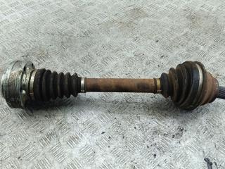 полуось передняя левая (приводной вал, ШРУС) Volkswagen Passat B6 2006, 2.0 л., дизель, МКПП, красный, универсал