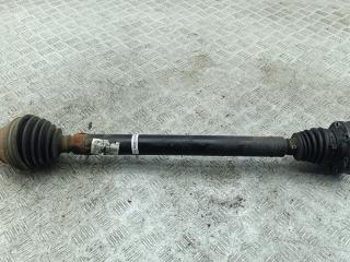 полуось передняя правая (приводной вал, ШРУС) Volkswagen Passat B6 2006, 2.0 л., дизель, МКПП, красный, универсал