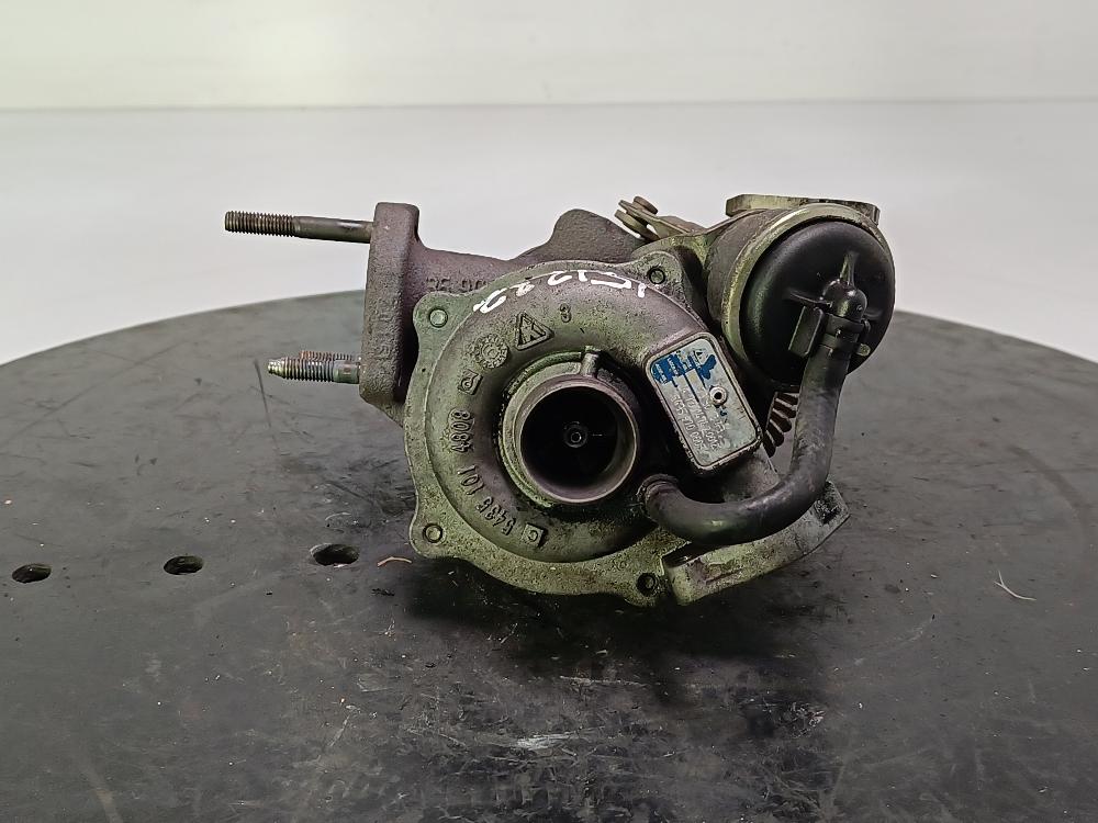 турбина Fiat Panda 2 поколение 2008, цвет, 73501343 - фото №1