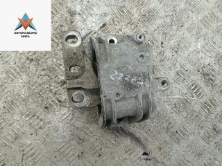 подушка крепления двигателя Volkswagen Golf 5 поколение 2004, 1.6 л., бензин, АКПП, серый, хетчбэк 5 дв.
