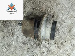подушка крепления двигателя Volkswagen Touareg 1 поколение 2004, 5.0 л., дизель, АКПП, чёрный, внедорожник 5 дв.