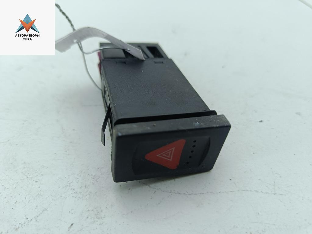 кнопка аварийной сигнализации Volkswagen Passat B5 1999, 1.9 л., дизель, МКПП, синий, универсал, 3B0953235 - фото №1