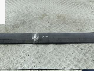 молдинг двери передней левой Volkswagen Touareg 1 поколение 2004, 5.0 л., дизель, АКПП, чёрный, внедорожник 5 дв.