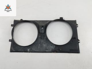 диффузор вентилятора Volkswagen Transporter T4 1994, 2.4 л., дизель, МКПП, белый, микроавтобус, 701121207B