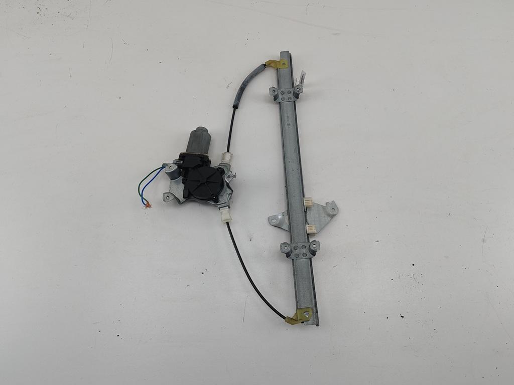стеклоподъемник электрический передний правый Nissan Almera Tino 2003, 2.2 л., дизель, МКПП, синий, минивэн, 400698
