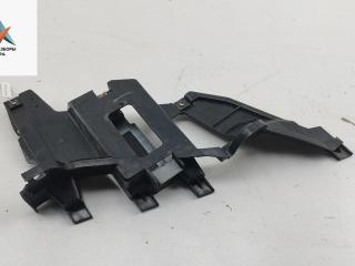 крепление фары левой BMW X5 E53 [рестайлинг] 2003, 3.0 л., бензин, МКПП, чёрный, внедорожник 5 дв., 15183500