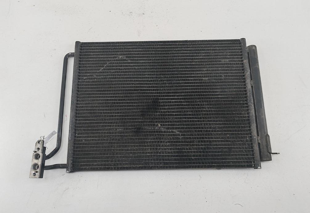 радиатор кондиционера BMW X5 E53 2003, 3.0 л., бензин, МКПП, чёрный, внедорожник 5 дв., 6914216