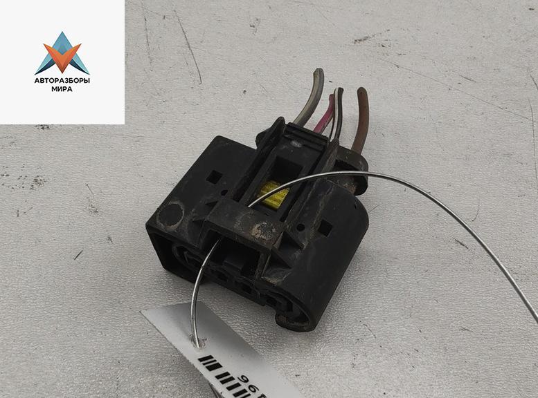 разъем (фишка) проводки Mercedes-Benz M-Class ML W164 2005, 3.0 л., дизель, АКПП, чёрный, внедорожник 5 дв., 536440 - фото №1