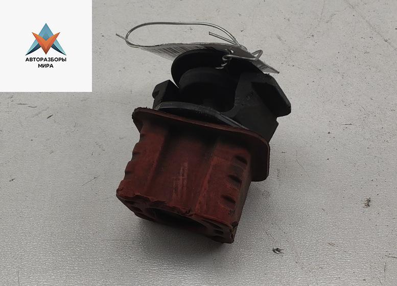 кронштейн радиатора Mercedes-Benz E-Класс W211/S211 2003, 2.2 л., дизель, МКПП, бежевый, универсал, 2115040312 - фото №1