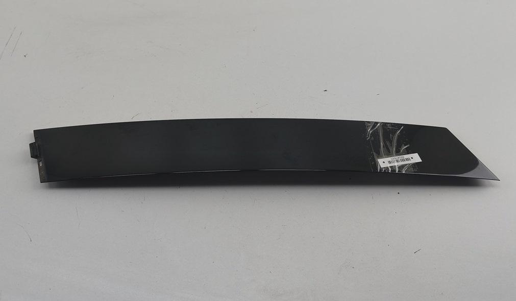 накладка двери (крышки) багажника BMW X5 E53 2003, 3.0 л., бензин, МКПП, чёрный, внедорожник 5 дв.