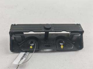 ответная часть (скоба) замка двери BMW X5 E53 2003, 3.0 л., бензин, МКПП, чёрный, внедорожник 5 дв., 8408859