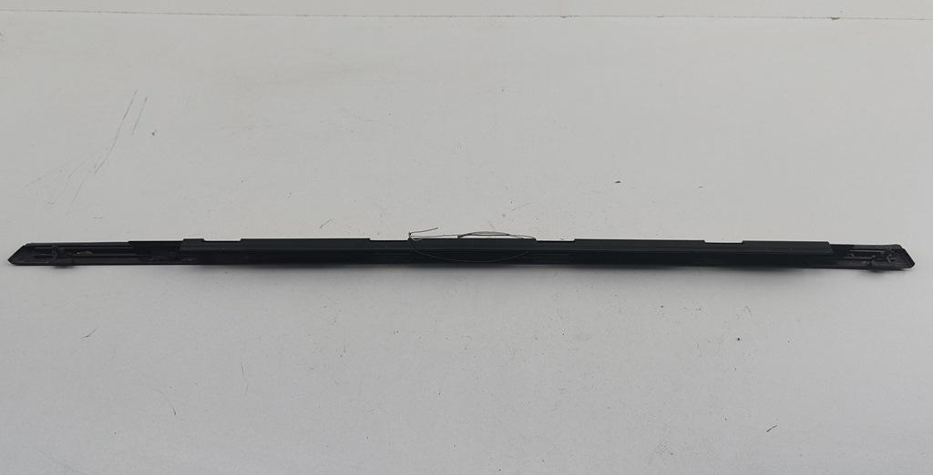 молдинг двери задней левой BMW X5 E53 2003, 3.0 л., бензин, МКПП, чёрный, внедорожник 5 дв.