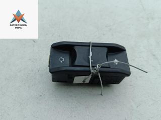 кнопка открывания люка BMW 3 серия E46 [рестайлинг] 2003, 2.0 л., дизель, МКПП, чёрный, седан, 6907288