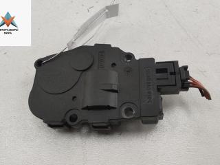 моторчик заслонки печки Mercedes-Benz M-Class ML W164 2005, 3.0 л., дизель, АКПП, чёрный, внедорожник 5 дв., 410475520
