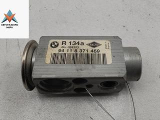 расширительный клапан кондиционера BMW 5 серия E39 [рестайлинг] 2000, 2.5 л., бензин, МКПП, чёрный, универсал, 64118371459