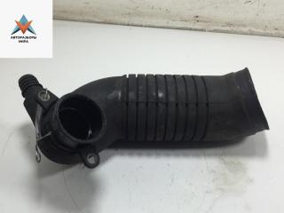 патрубок турбины Skoda Superb 1 поколение 2002, 1.9 л., дизель, 8D0129615K