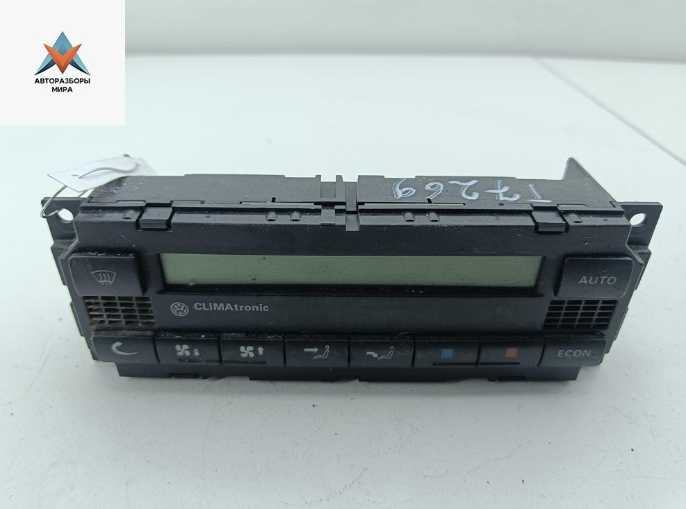 блок управления печки / климат-контроля Volkswagen Passat B5 1999, 1.9 л., дизель, МКПП, синий, универсал - фото №1