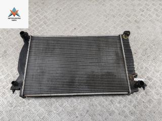 радиатор охлаждения Audi A4 B7 2005, 3.0 л., дизель, АКПП, серый, универсал