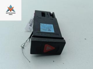 кнопка аварийной сигнализации Volkswagen Passat B5 [рестайлинг] 2002, 2.0 л., бензин, МКПП, серый, универсал