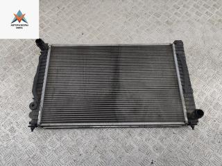 радиатор охлаждения Audi A6 4B/C5 1997, 2.4 л., бензин, МКПП, синий, седан