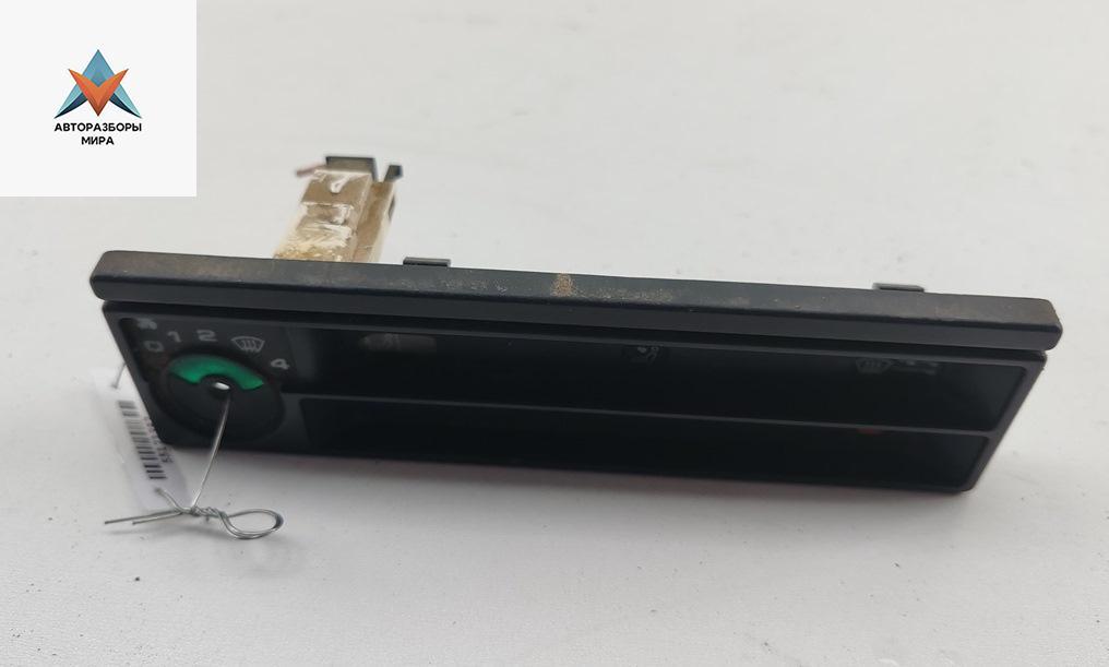 накладка декоративная Volkswagen Transporter T4 1994, 2.4 л., дизель, МКПП, белый, микроавтобус, 701919383 - фото №1