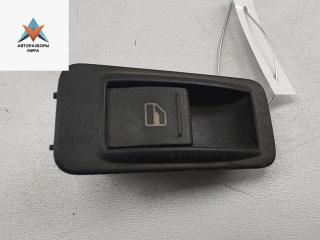 кнопка стеклоподъемника переднего правого Volkswagen Transporter T5 2006, 2.5 л., дизель, МКПП, белый, микроавтобус, 7H5959539