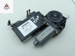 моторчик стеклоподъемника передний левый Volkswagen Touareg 1 поколение 2004, 5.0 л., АКПП, внедорожник 5 дв., 3D1959793B