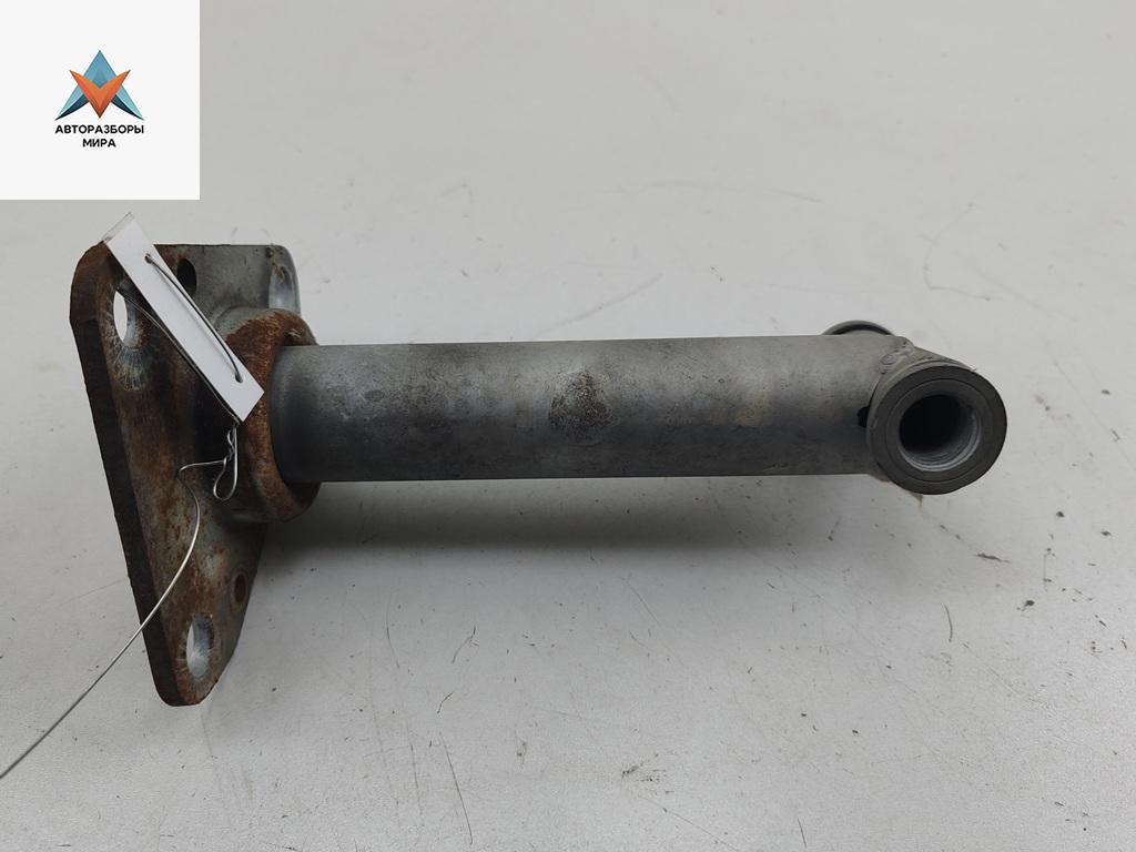 кронштейн (крепление) Audi A6 4B/C5 1997, 2.4 л., бензин, МКПП, синий, седан, 4B0807133 - фото №1