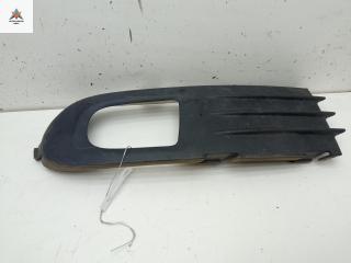 заглушка (решетка) в бампер Volvo S40 2 поколение 2006, 2.5 л., бензин, МКПП, серый, универсал, 30655884