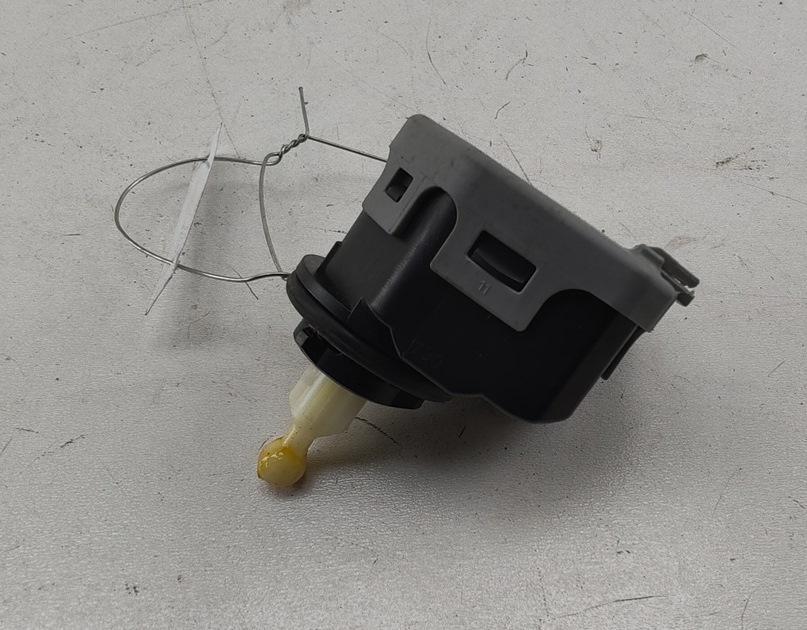 корректор фар Audi A6 C5 2004, 1.8 л., Ti, бензин, АКПП, серый, седан, 007878