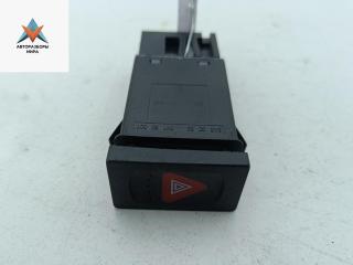 кнопка аварийной сигнализации Volkswagen Passat B5 1999, 1.8 л., бензин, МКПП, зелёный, универсал