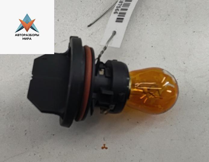 Патрон лампы указателя поворота Opel Vectra C 2004, 2.2 л., бензин, АКПП, серый, хетчбэк 5 дв. - фото №1