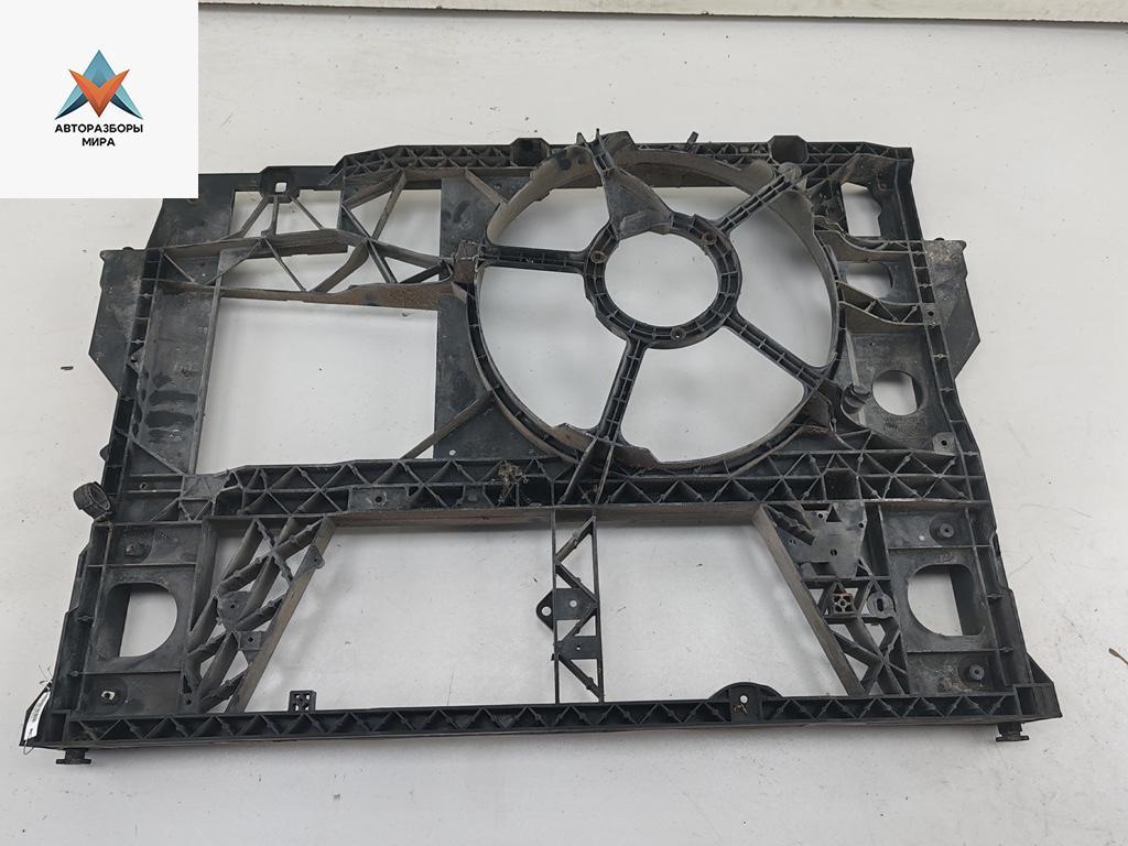 диффузор вентилятора Renault Master 2 поколение 2000, 2.8 л., дизель, МКПП, белый, микроавтобус, 8200058463 - фото №1