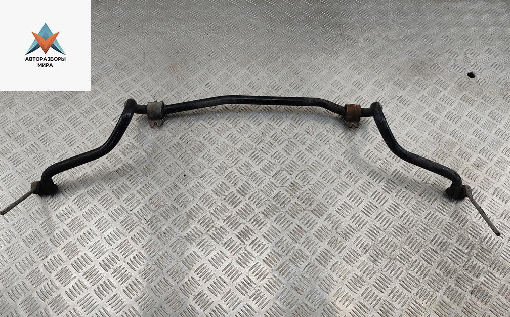 стабилизатор подвески передний Opel Vectra C 2004, 2.2 л., бензин, МКПП, серый, хетчбэк 5 дв. - фото №1