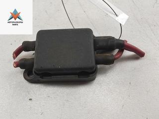 блок предохранителей Volkswagen Transporter T4 1994, 2.4 л., дизель, МКПП, белый, микроавтобус