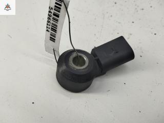 датчик детонации Volkswagen Golf 5 поколение 2003, 1.6 л., бензин, МКПП, чёрный, хетчбэк 3 дв., 030905377C