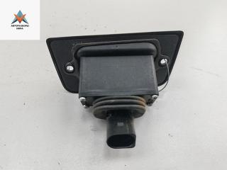 выключатель концевой (концевик) Volkswagen Transporter T5 2006, 2.5 л., дизель, МКПП, белый, микроавтобус, 7H0907438B