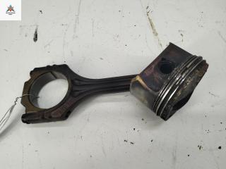 поршень Volkswagen Golf 5 поколение 2003, 1.6 л., бензин, МКПП, чёрный, хетчбэк 3 дв., 036L