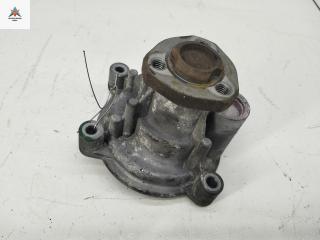 насос антифриза дополнительный Volkswagen Golf 5 поколение 2003, 1.6 л., бензин, МКПП, чёрный, хетчбэк 3 дв., 03C121019B