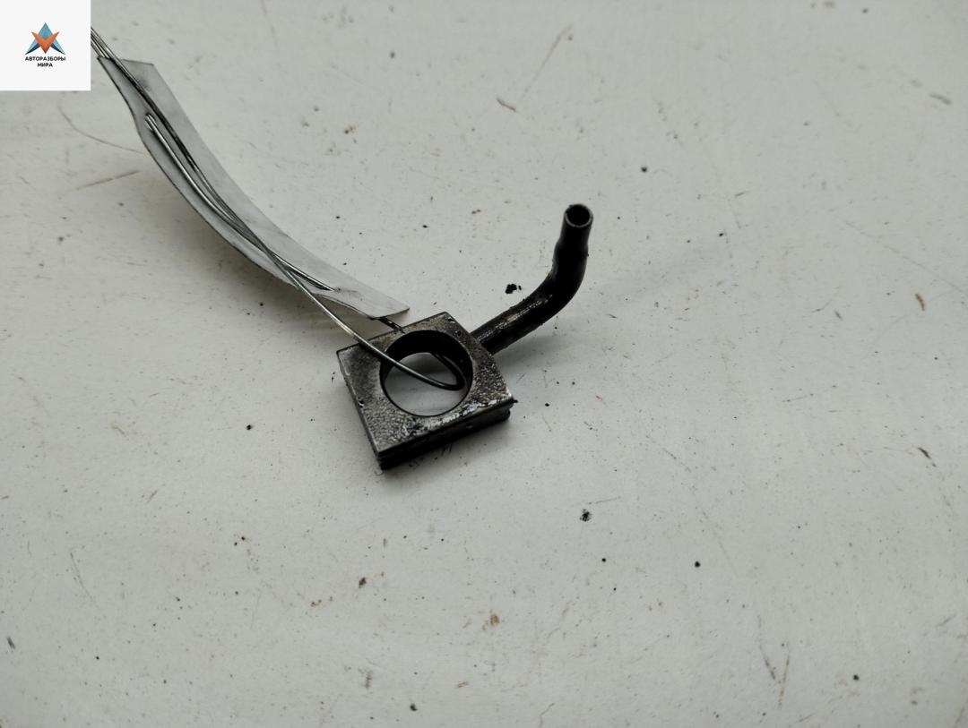 прочая запчасть Skoda Octavia mk2 (A5 1Z) 2008, 1.9 л., дизель, МКПП, чёрный, хетчбэк 5 дв., 038103157A - фото №1