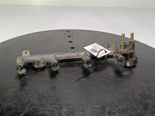 топливная рампа Volkswagen Golf 5 поколение 2007, цвет, 036133319B