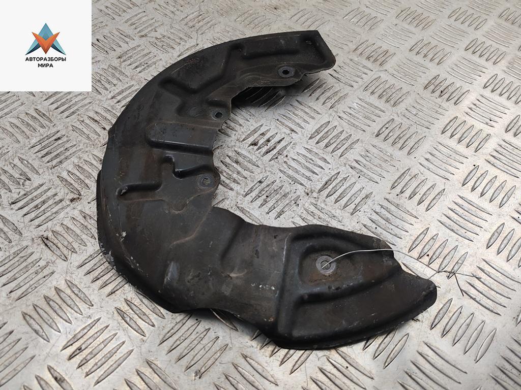 защитный кожух тормозного механизма Audi A4 B6 2003, 2.4 л., бензин, АКПП, серый, универсал - фото №1