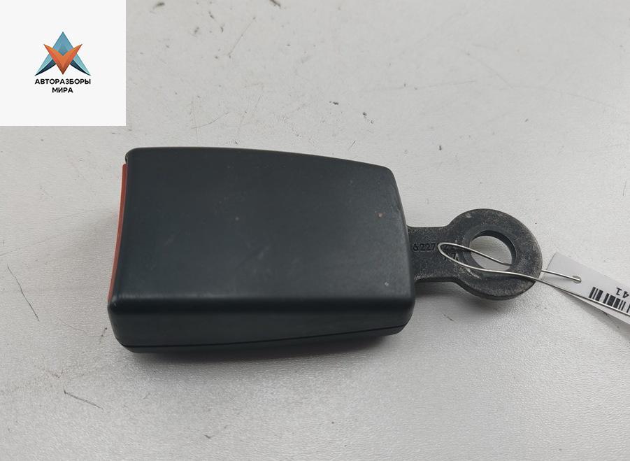 замок ремня безопасности Mercedes-Benz Vito-2 / Viano W639 2006, 2.2 л., дизель, МКПП, белый, микроавтобус, 9018601169 - фото №1