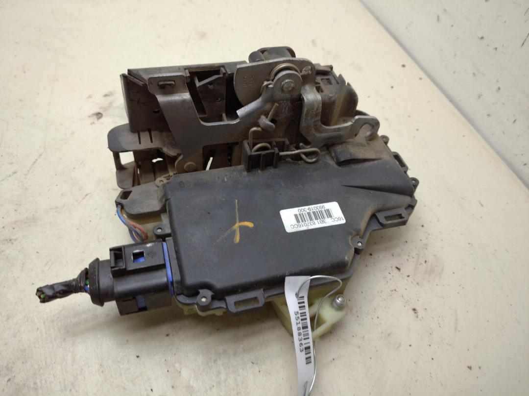 замок двери передней правой Volkswagen Transporter T5 2006, 2.5 л., дизель, МКПП, серый, микроавтобус, 3B1837016 - фото №1