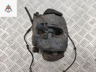 суппорт передний правый Mercedes-Benz M-Class ML W164 2005, 3.0 л., дизель, АКПП, чёрный, внедорожник 5 дв.